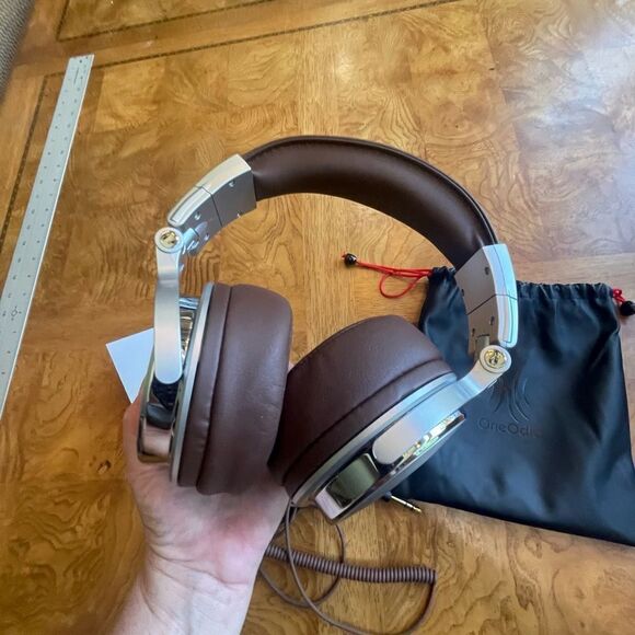 COMFY ODIO Headphones!  - Picture 7 of 9